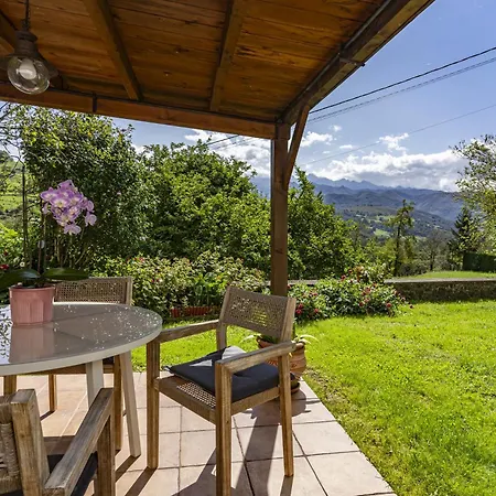 La Casita De Heidi منزل ريفي