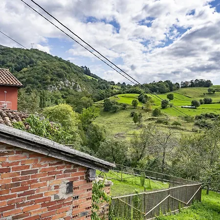 La Casita De Heidi منزل ريفي Onís